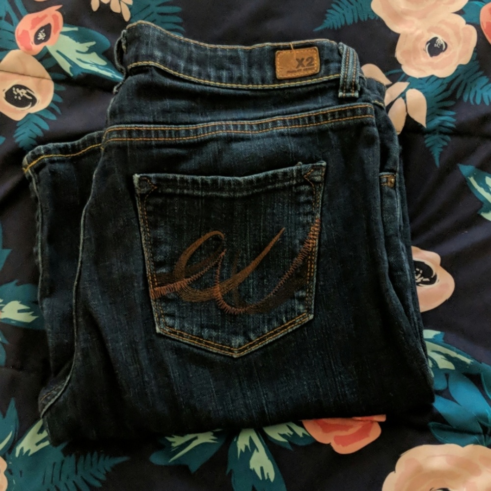 Boot cut jeans